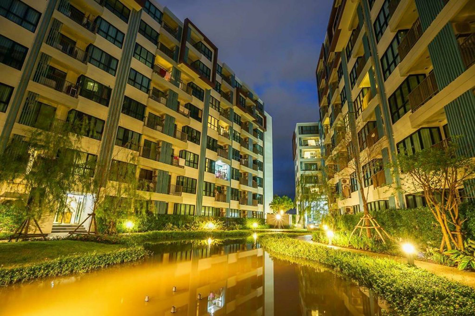 Centrio Nearby Central Phuket Eksteriør billede